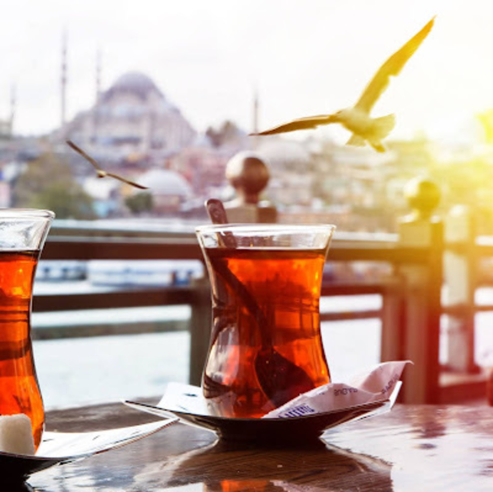 Meet your Posher, Levent